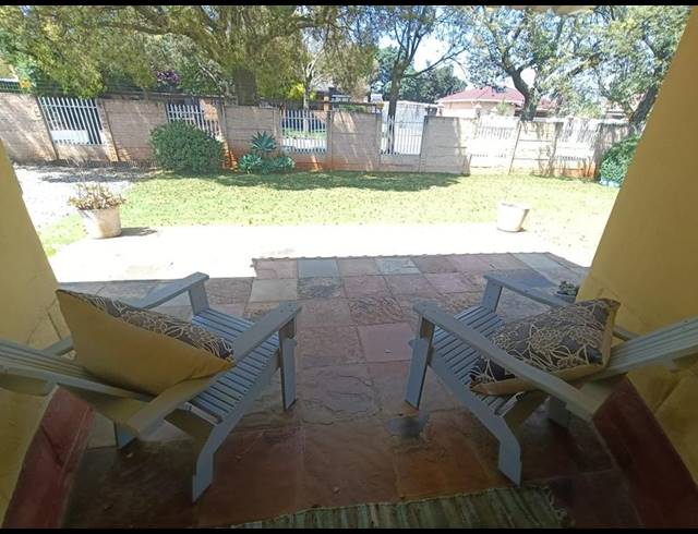 3 BEDROOM HOUSE FOR SALE IN SELECTION PARK